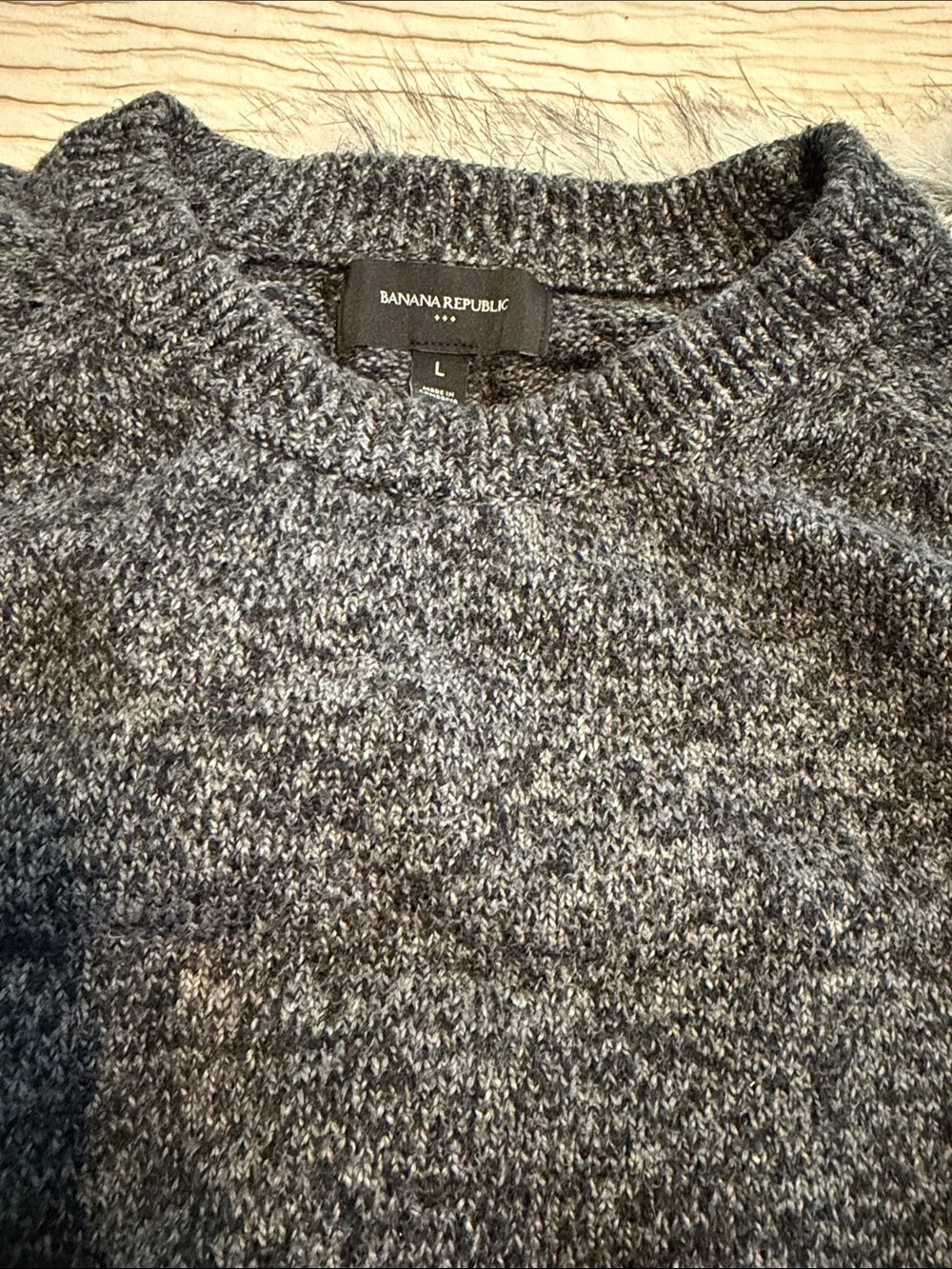 Banana Republic Men's Heather Charcoal Crewneck Sweater